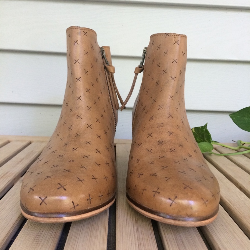 Sheridan Mia Portia Light Tan Ankle Boot - Picture 7 of 8